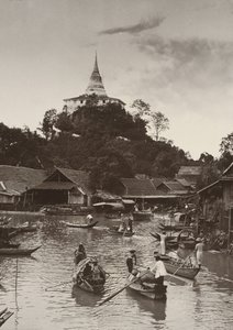Golden Mount overlooking the busy canal by Robert Lenz